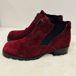 Barbo Canada! ankle booties! Maroon burgundy suede snow casual boots! Size 10!